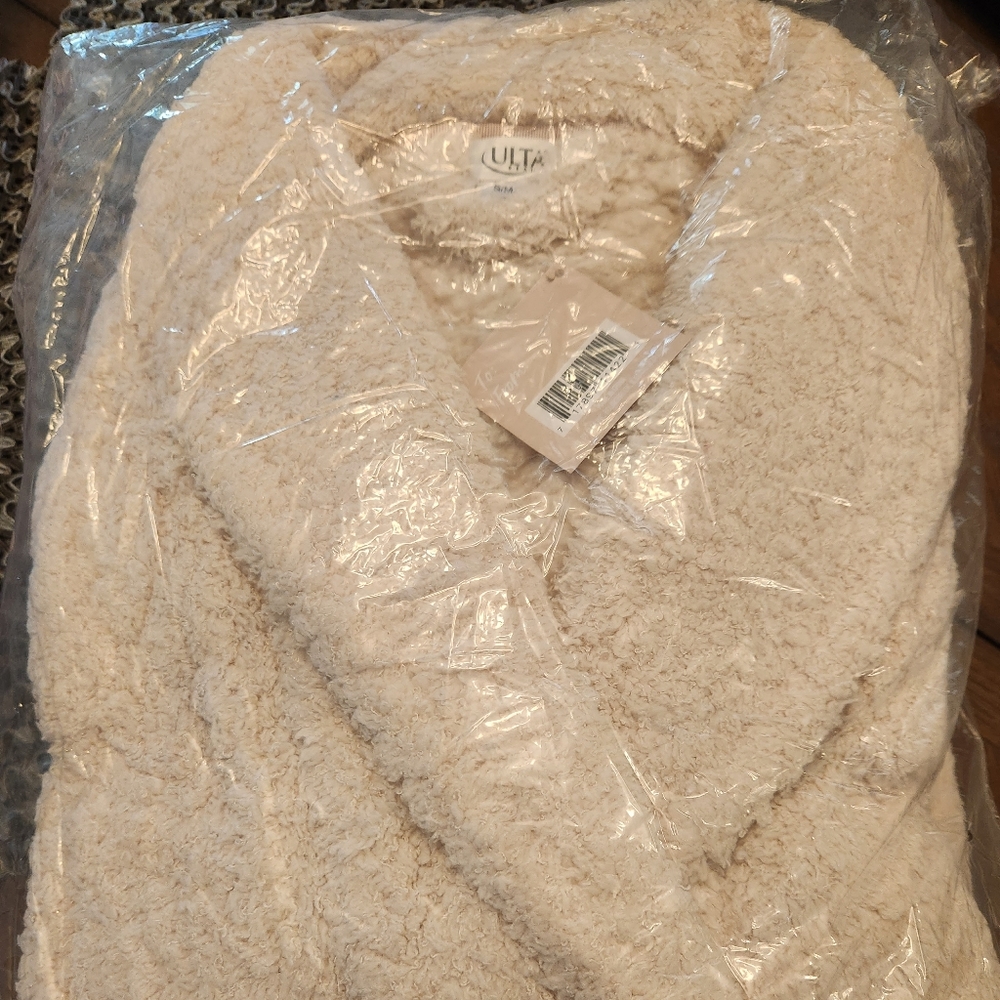 New Ulta Robe